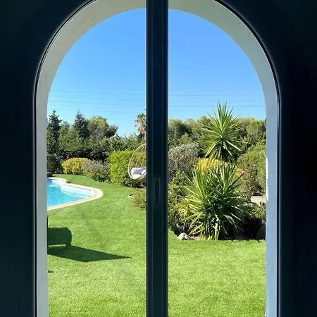 La Quietude Villa *